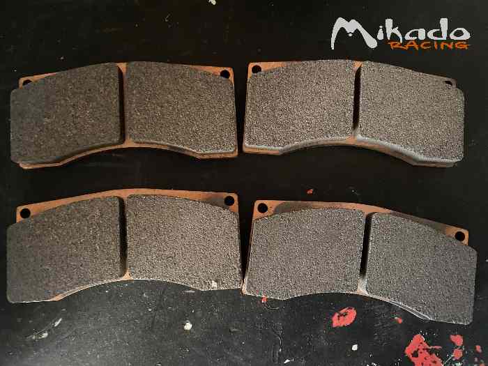 Plaquettes de frein RC9 – photo 2 sur 3