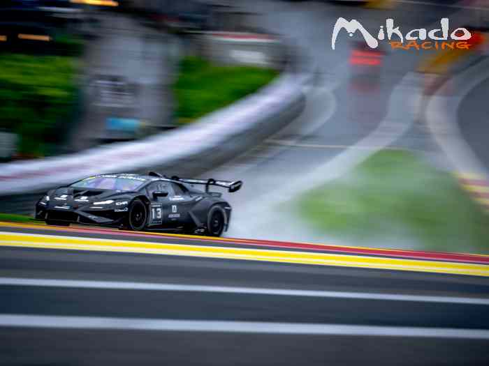 LAMBORGHINI SUPER TROFEO EVO II – photo 4 sur 4