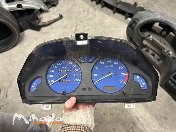 Carrosserie saxo vts – photo 3 sur 4