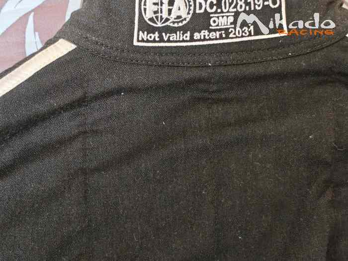 COMBINAISON PILOTE OMP SPORT NOIRE TAILLE L STANDARD FIA 8856-2018 VALIDE 2031 ETAT NEUVE – photo 2 sur 3