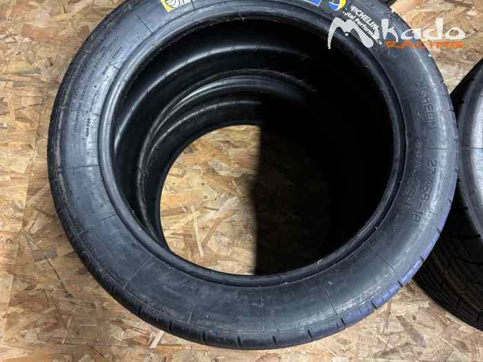 Pneus pluie P2G 24/64-18 et 27/68-18 – photo 2 sur 4