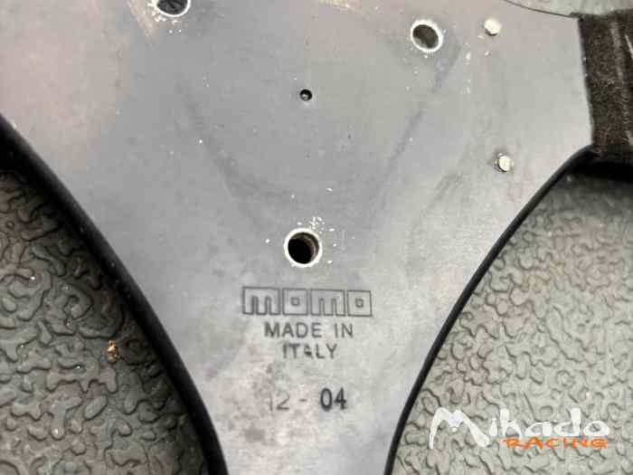 Volant Momo MOD12C – photo 4 sur 4