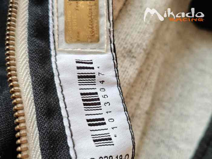 COMBINAISON PILOTE OMP SPORT NOIRE TAILLE L STANDARD FIA 8856-2018 VALIDE 2031 ETAT NEUVE – photo 3 sur 3
