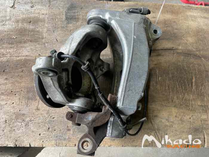 Pivot gauche Renault clio 3 rs – photo 3 sur 3