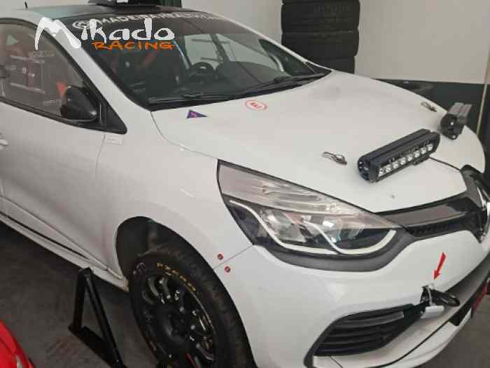 Renault Clio R3T – photo 2 sur 6