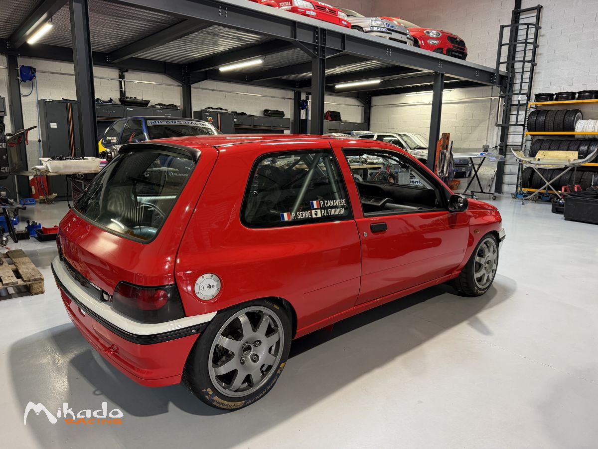 Renault Clio Williams Groupe A – photo 3 sur 3