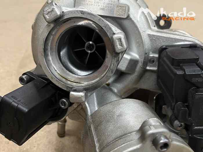 Turbo Leon mk3 TCR eurocup 5f6145701 – photo 2 sur 3