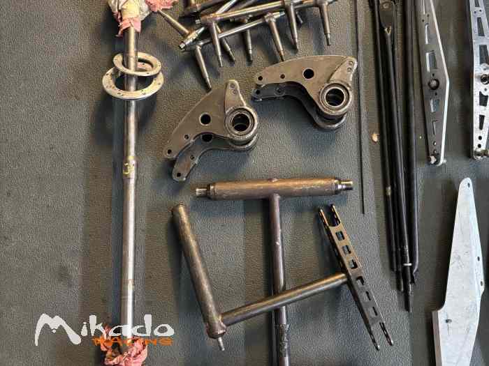 Lot de pièces détachés – photo 2 sur 6