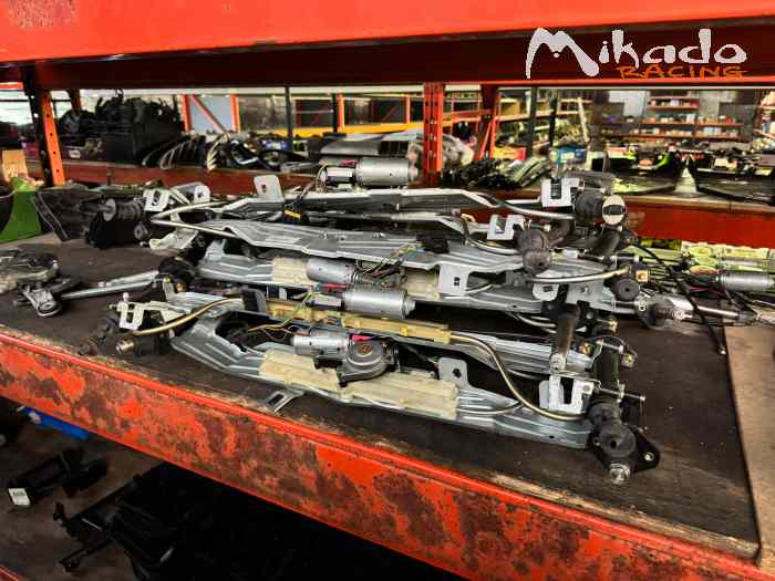 Mécanisme d’aileron arrière pour Porsche – photo 3 sur 5