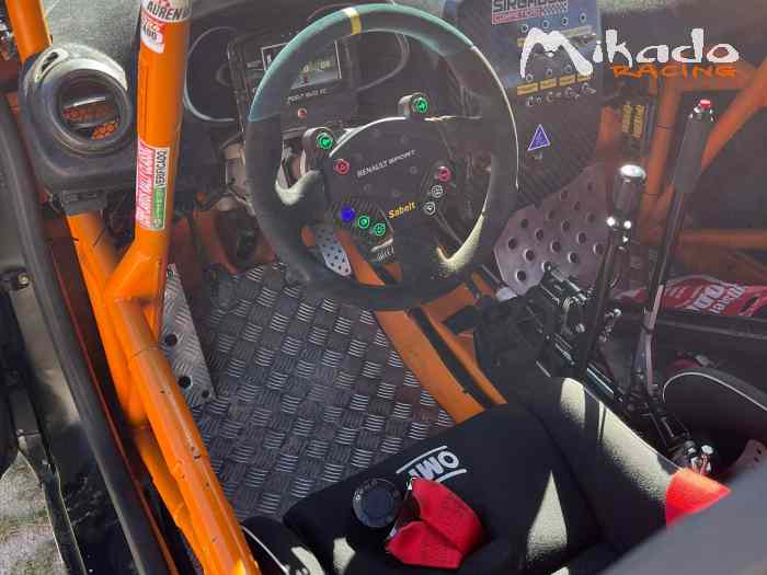 Vendo Renault Clio IV rally – photo 4 sur 6