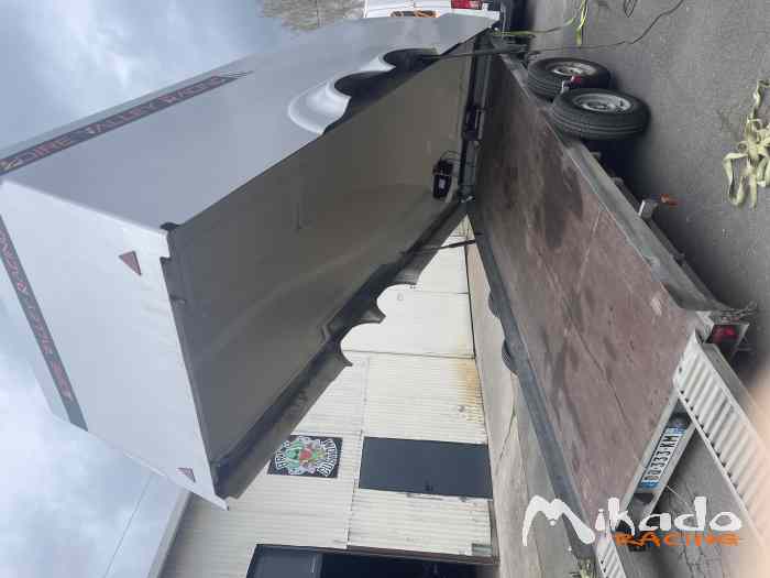 Remorque fermée BLS XL – 2500 kg – basculante hydraulique – 8700 € HT (TVA récupérable) – photo 2 sur 3