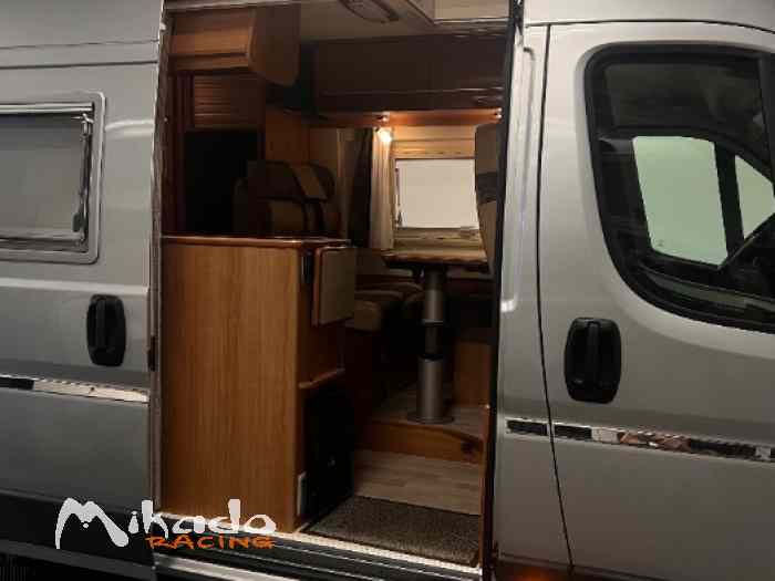 CAMPEREVE Magellan 743 / PREMIÈRE MAIN / TVA récupérable / 3.0 180ch – photo 2 sur 6