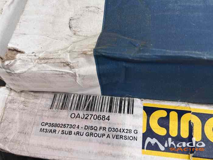 disque AP racing 304x28 3580 2573G4 et 2572G4 – photo 2 sur 3