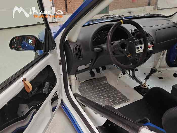 Citroen Saxo Cup 2.0 ltr 16v – photo 3 sur 6