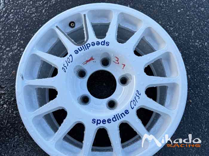 Jantes terre Skoda rally2 x16 – photo 2 sur 2
