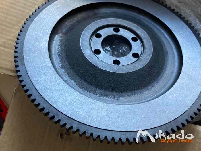 Volant moteur FORD Kent 1600 NEUF allégé, 8,5 kg – photo 3 sur 3