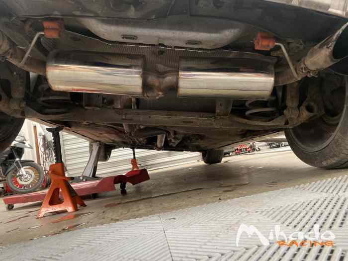 Caisse avec ouvrants Clio 3 RS ph1 – photo 3 sur 3