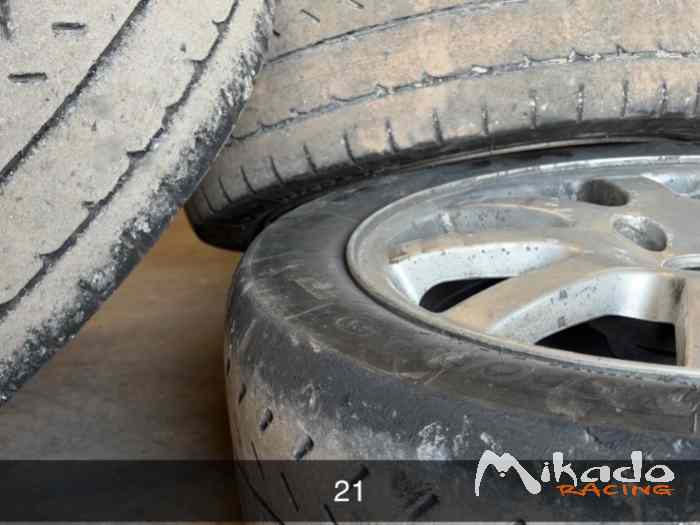 Jantes ouragan 16 pouces avec pneu michelin médium – photo 4 sur 6