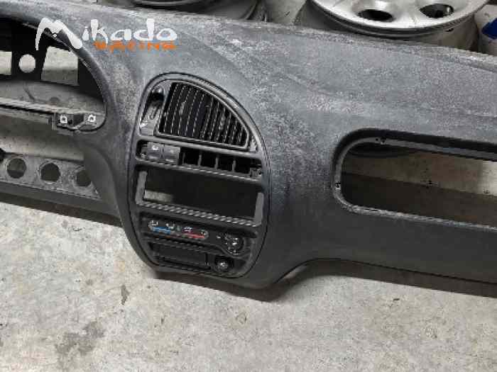 Carrosserie saxo vts – photo 4 sur 4