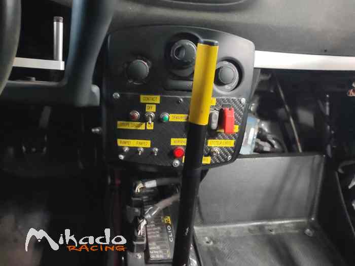 Clio R3 max 250 chv – photo 4 sur 4