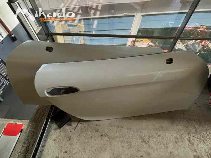 Portes Porsche Cayman GT4 – photo 3 sur 3