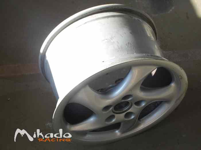 JANTE 99336214001 PORSCHE 993 TURBO – photo 2 sur 6