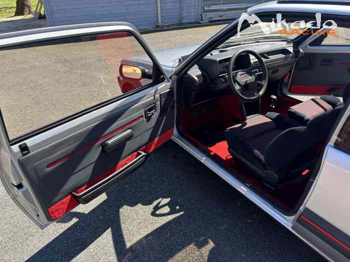 205 GTI – photo 4 sur 6