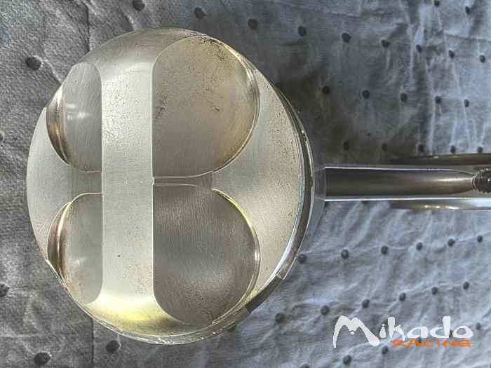 Bielles et pistons forgés EW10J4/S – photo 3 sur 3