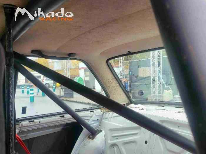 BMW 318I (trackday) – photo 4 sur 5