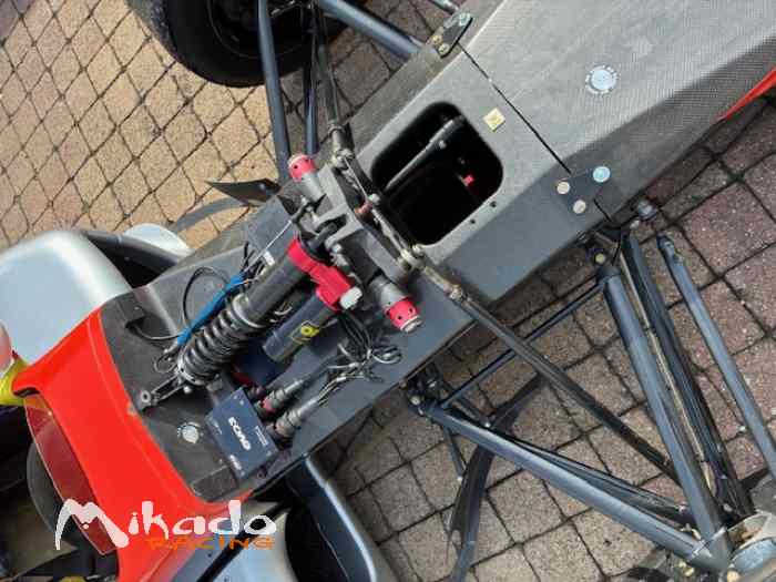 Formule Renault FR2.0 2004 – photo 2 sur 6