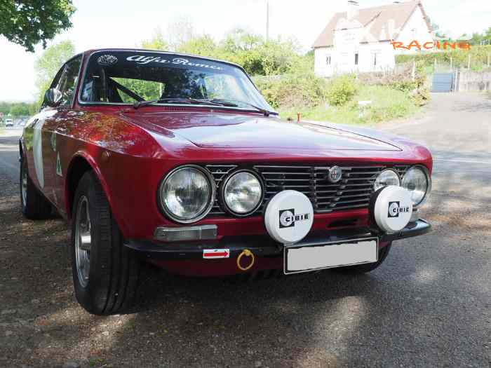 Alfa Romeo GT 2000 – photo 2 sur 6