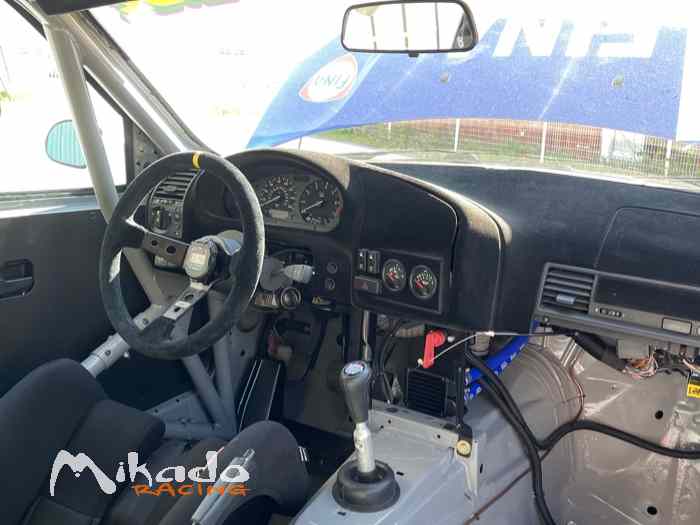 BMW 318 IS Superberline 2L – photo 3 sur 5