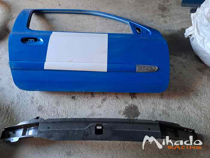 Pièces de carrosserie clio 2 RS – photo 5 sur 6
