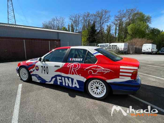 BMW 318 IS Superberline 2L – photo 2 sur 5