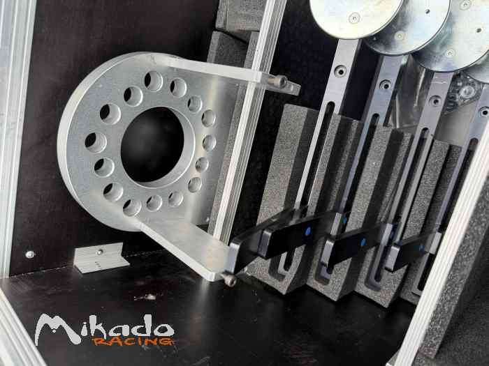 Hub stand pro BG RACING – photo 4 sur 6