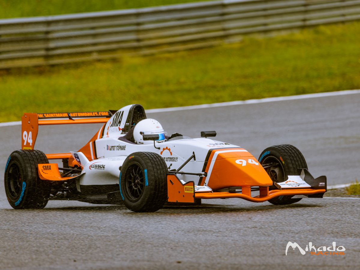 (Vendu) Formule Renault FR2000 Tatuus 2009 – photo 1 sur 6