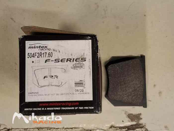Lots de pièces pour Chevron B21 – photo 4 sur 5