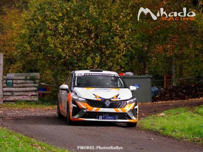 location clio rally 5 - rallye du val de sevre 2026 – photo 3 sur 3