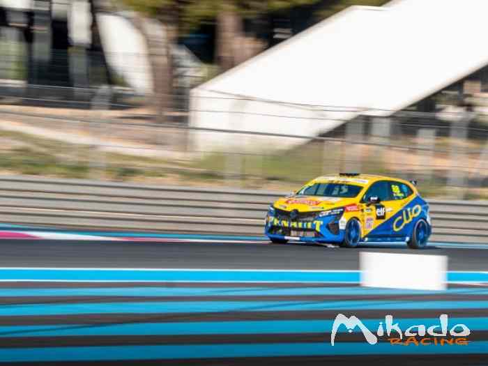 CLIO V CUP LOCATION CHAMPIONNAT EUROPE / ESPAGNE / BOHEMIA – photo 4 sur 6