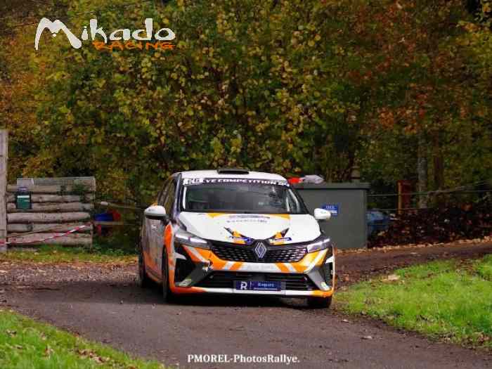 location clio rally 5 - rallye de sauveterre 2026 – photo 2 sur 3