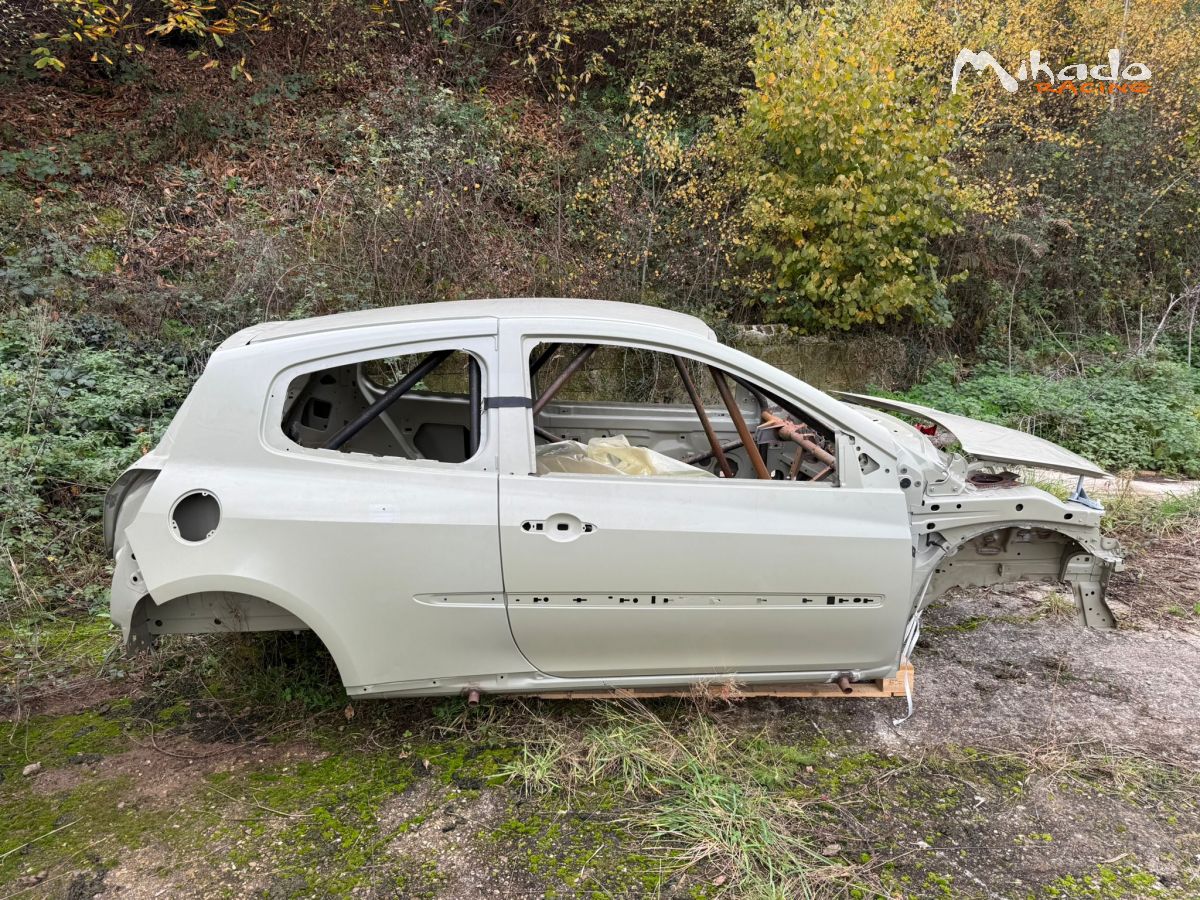 Caisse neuve clio r3