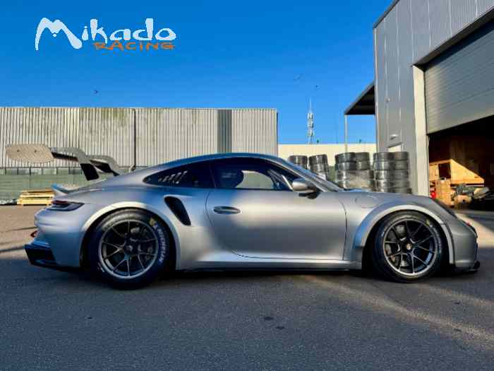 2025 Porsche 992 GT3 Cup – photo 5 sur 6