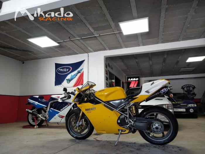 Vends Ducati 748R ou échange proto – photo 3 sur 4