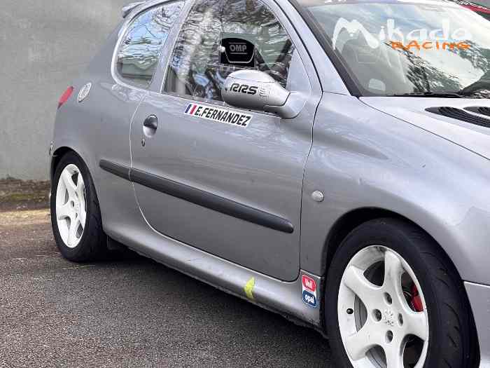 PEUGEOT 206 16s 138ch – photo 3 sur 6