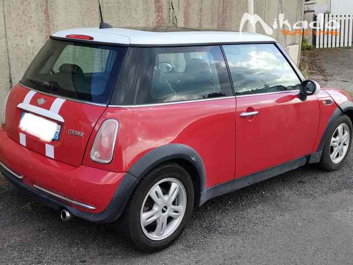 Mini Cooper 1,6 essence 115cv r50 – photo 2 sur 6