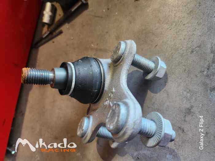 Lot pièces Seat Supercopa MK2 – photo 5 sur 6