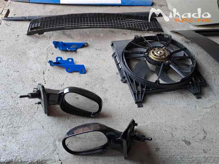 Pièces de carrosserie clio 2 RS – photo 6 sur 6