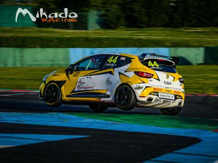 Assistance Clio 4 Cup TTE – photo 5 sur 6