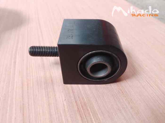 Ancrage support moteur clio gr A – photo 2 sur 3