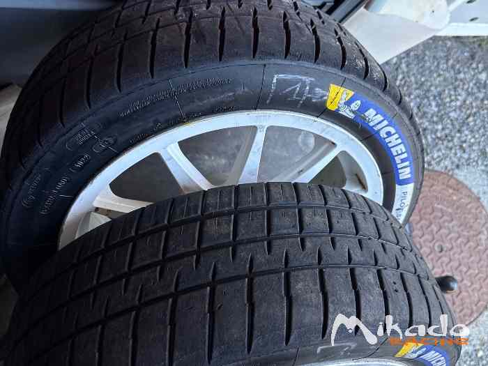 Pneu Michelin MW1 17 – photo 4 sur 5